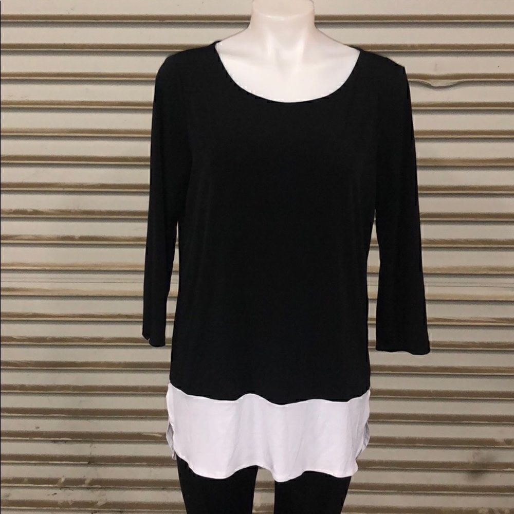 🛍️Liz Claiborne Black with sheer cream trim